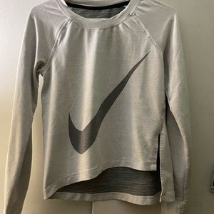 Nike pullover